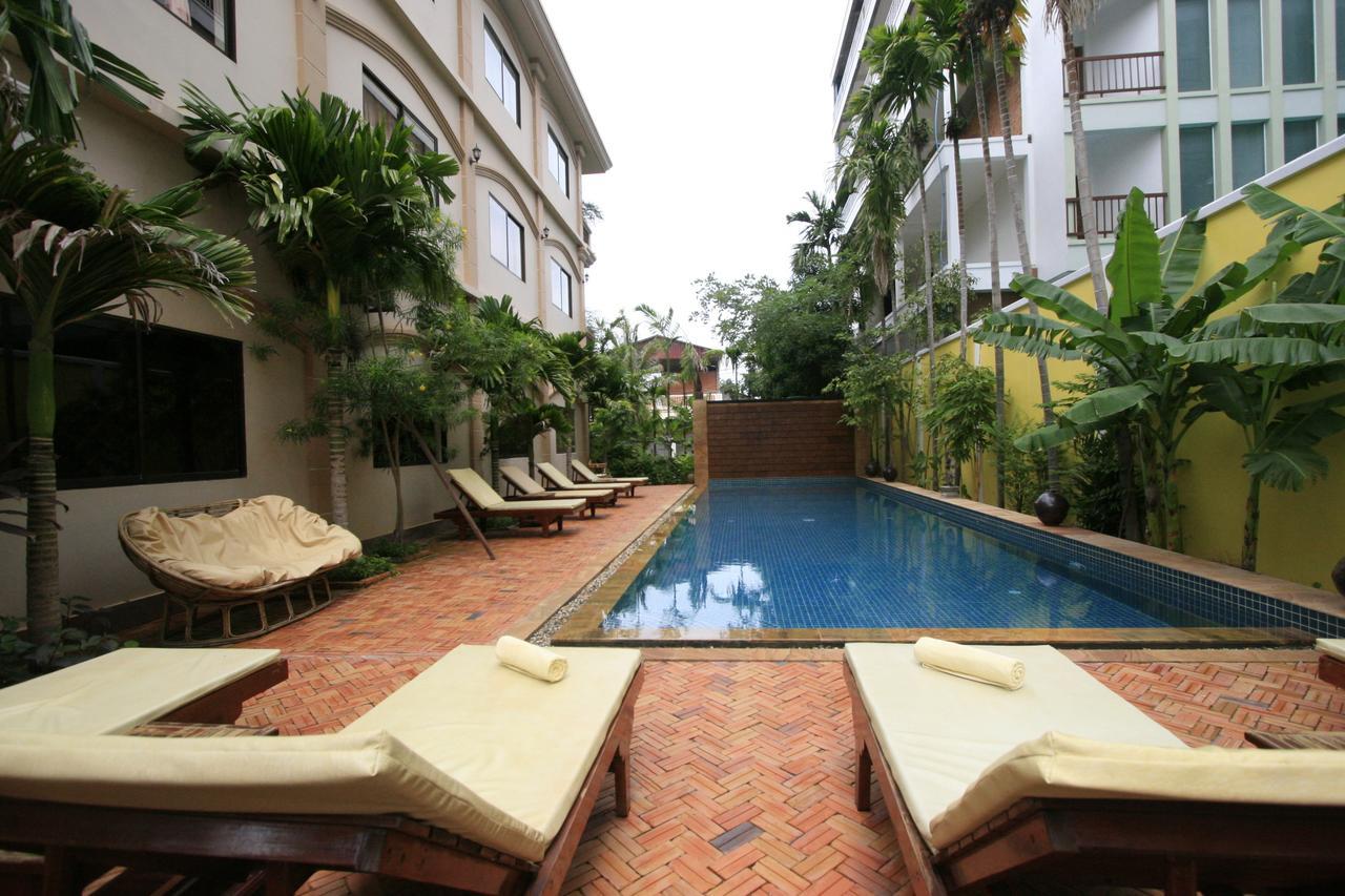 Forest King Hotel Siem Reap Esterno foto